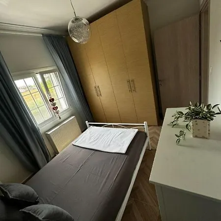 Gospodarstwo wiejskie Elysian Escapes