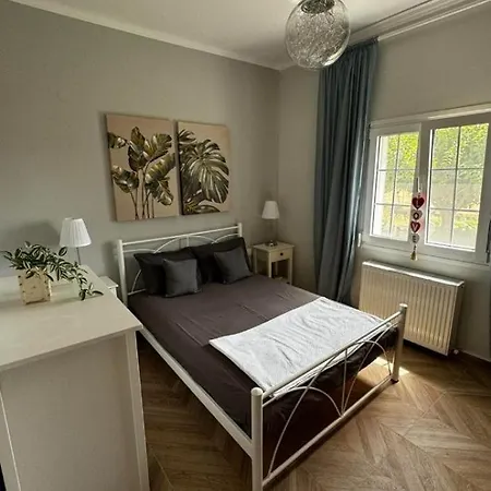 Elysian Escapes إبانومي